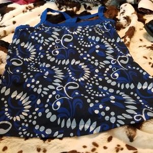 Yoga top with shelf bra